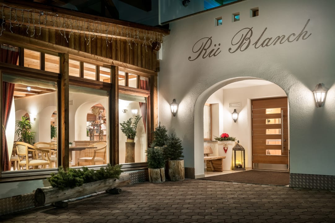 Lobby Pension Rü Blanch