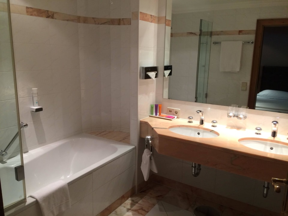 Bad Hotel Gut Brandlhof