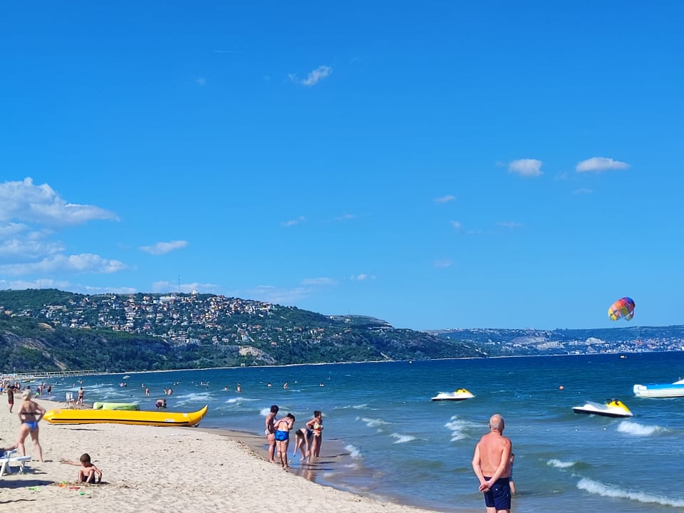 Strand Hotel Borjana