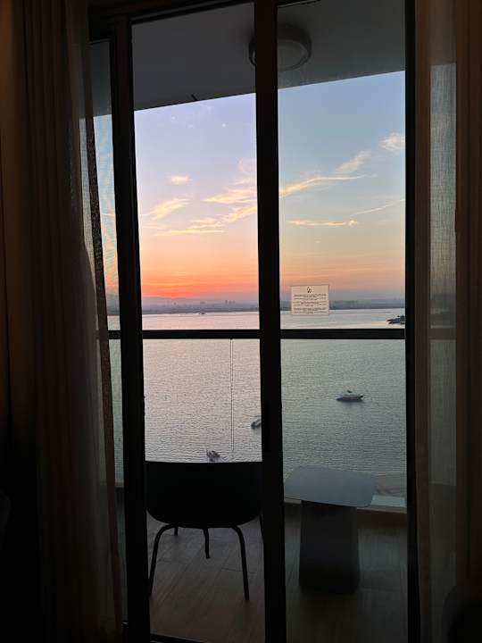 Zimmer Hampton by Hilton Marjan Island