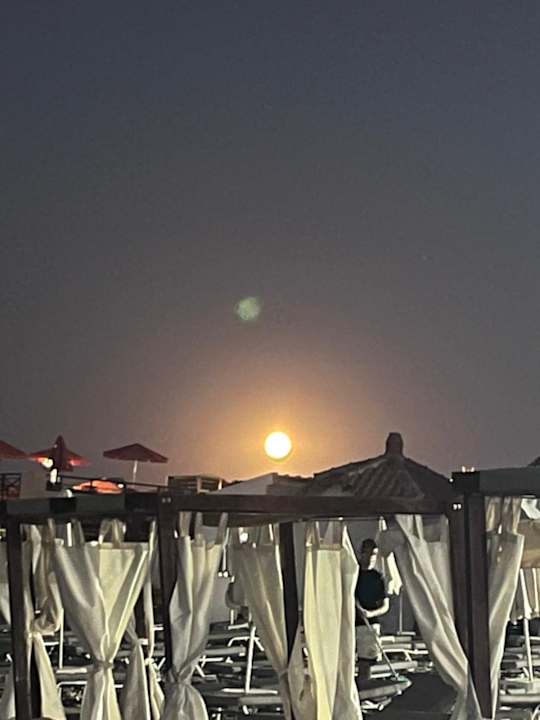 Strand HARPIN Happy Days Beach Hotel