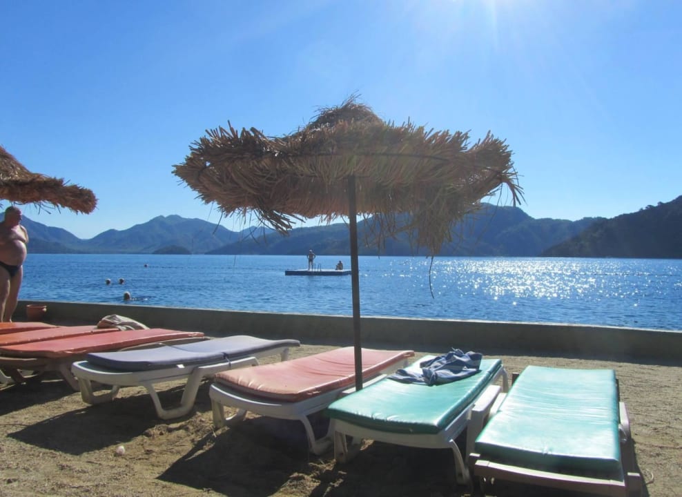 Immer einige freie Liegen ! Kein Reservieren ! Grand Yazici Club Marmaris Palace