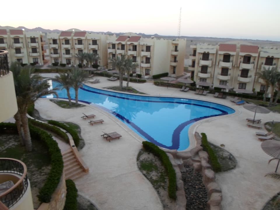 Pool Coral Hills Resorts & SPA