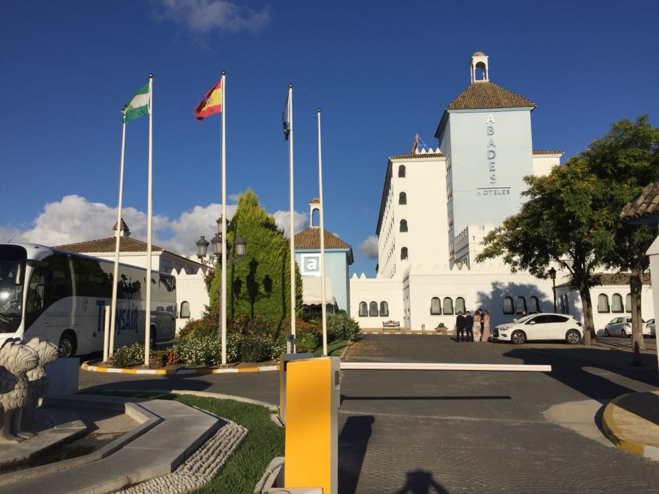 Außenansicht Abades Benacazón Hotel