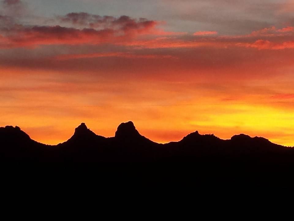 Sonnenuntergang Hotel Pausania Inn