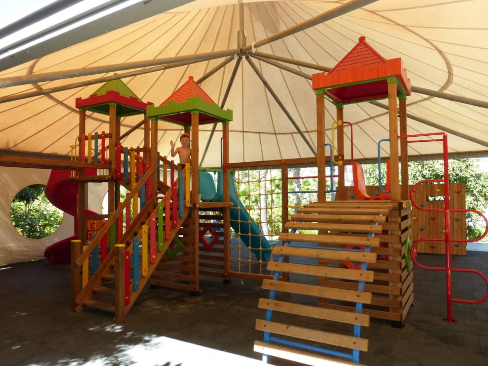 Super Spielplatz Hotel Grand Side