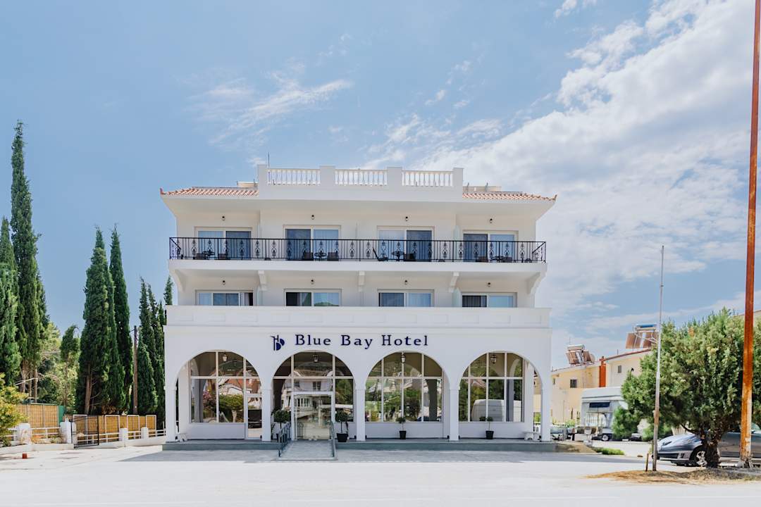 Außenansicht Blue Bay Hotel