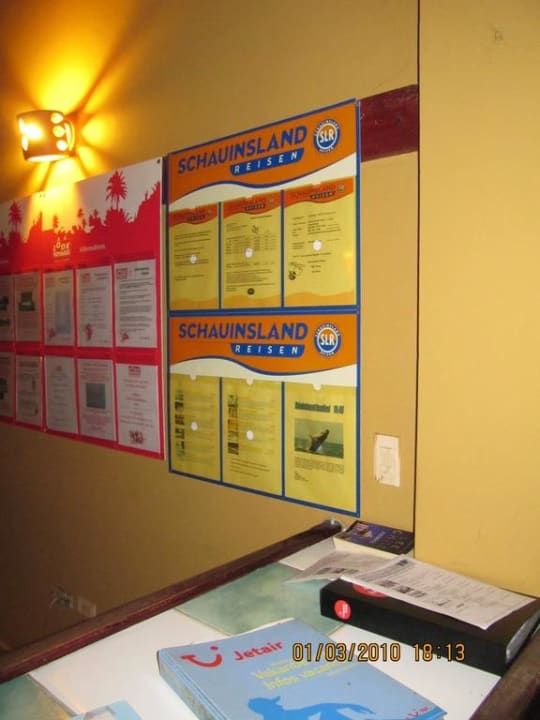 Die Informationsecke der Reiseleitungen Wyndham Alltra Samana