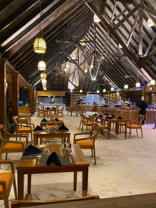 Gastro Dhigufaru Island Resort