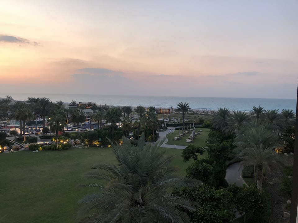 Gartenanlage Park Hyatt Abu Dhabi Hotel and Villas