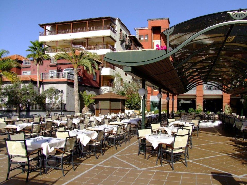 Außenbereich vom Restaurant Gran Tacande Wellness & Relax Costa Adeje