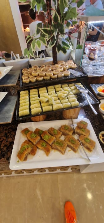 Gastro Dream World Resort & Spa