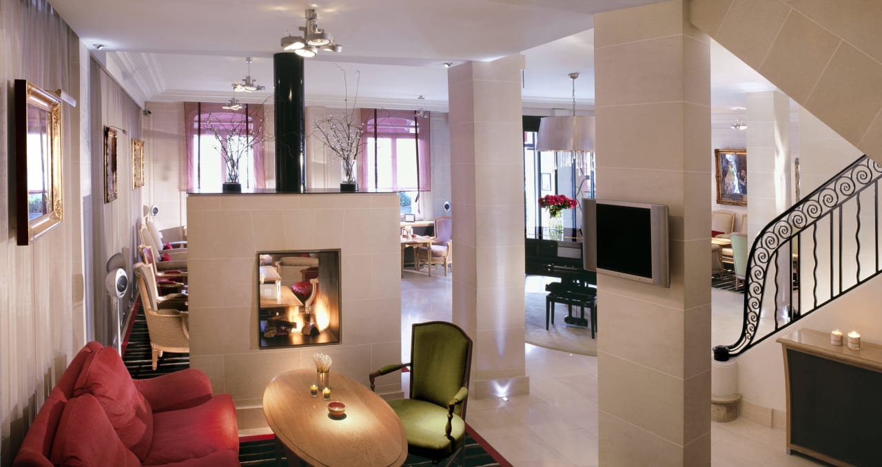 HALL DE L'HOTEL Hotel de Banville