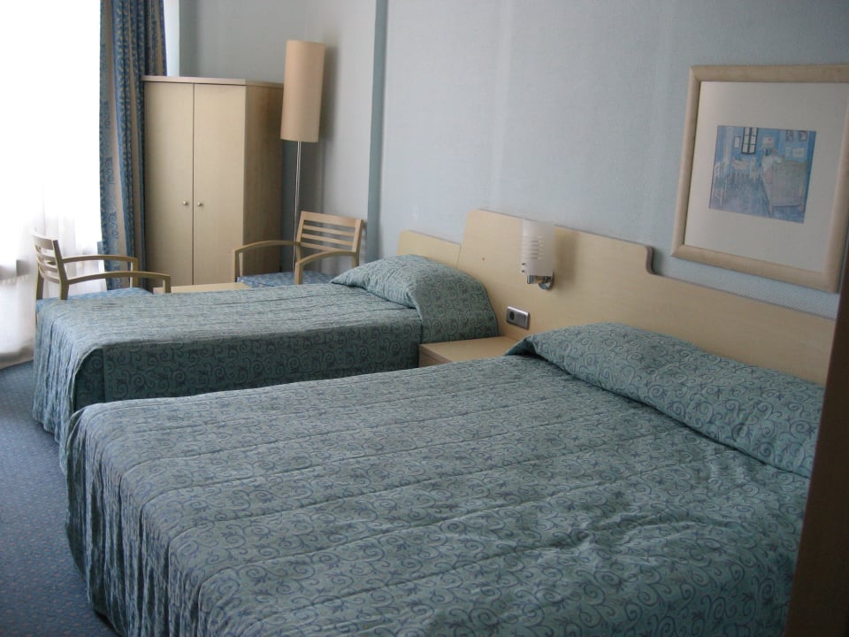 Dreibettzimmer VONRESORT Golden Coast