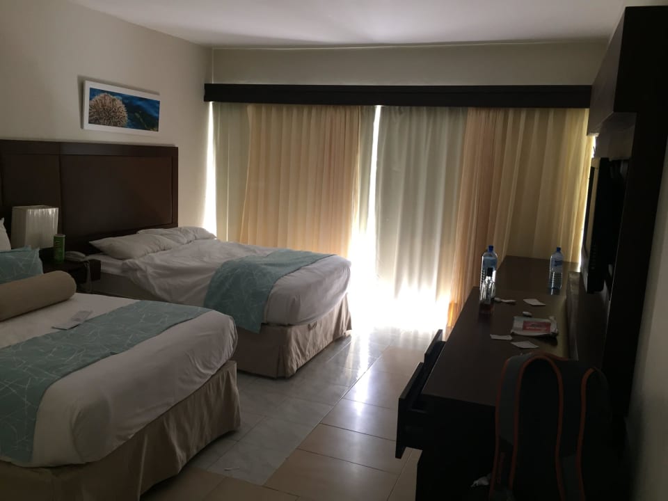 2. "Premium-Deluxe" Zimmer 4109 Wyndham Alltra Samana