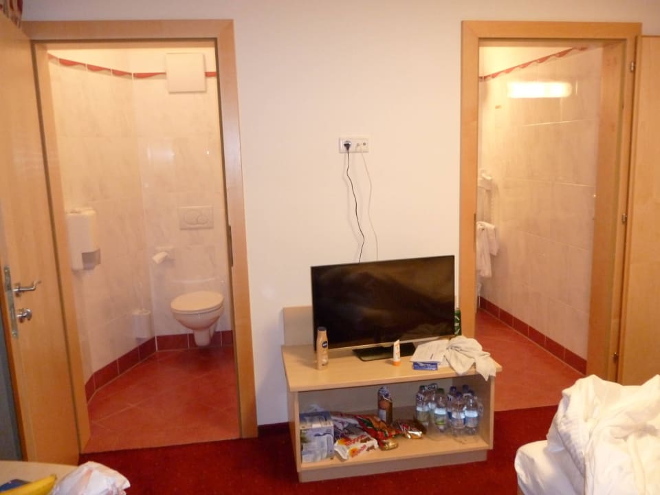 SUPER-Bad und WC getrennt! Posthotel Strengen am Arlberg