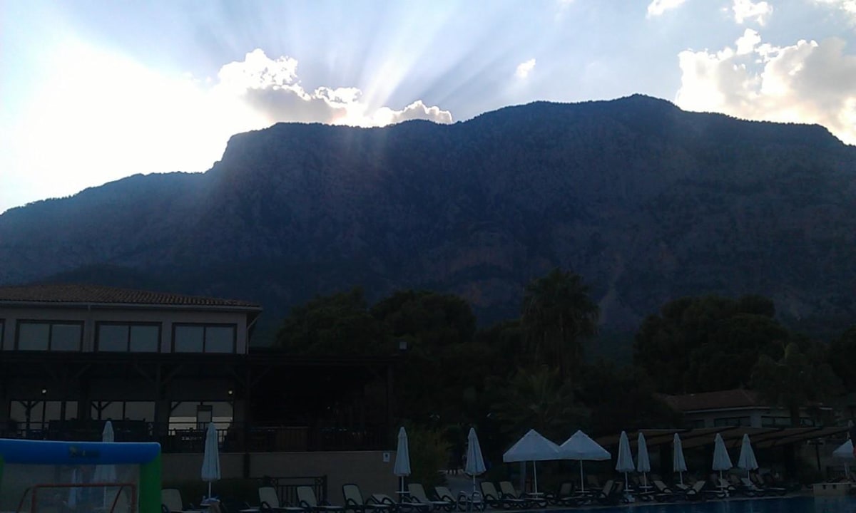 Pool umgebung Crystal Flora Pearl Collection