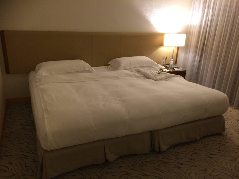 Zimmer linke Seite Hotel Windsor Taichung