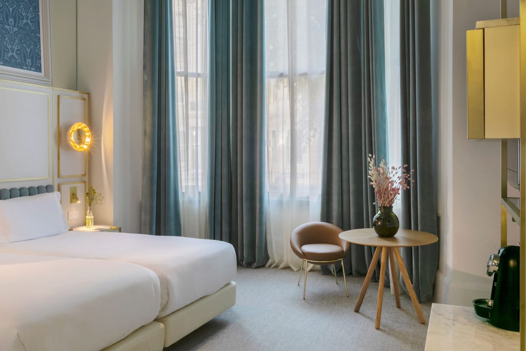 Zimmer Melia London Kensington