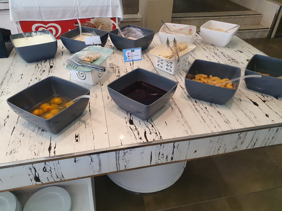 Gastro Can Garden Beach