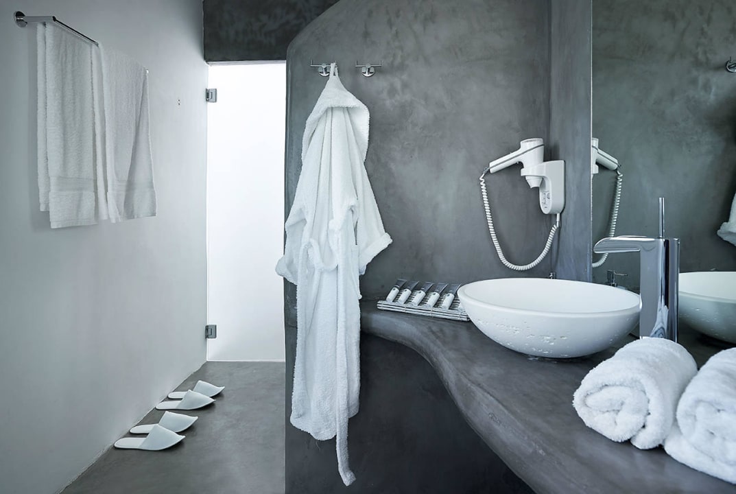 Suite Delmar Apartments & Suites