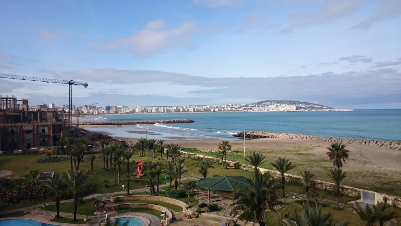 Ausblick bei schönem Wetter Mövenpick Hotel & Casino Malabata Tanger