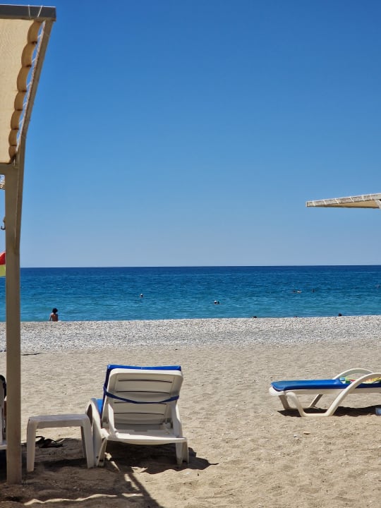 Strand Club Turtas Beach Hotel