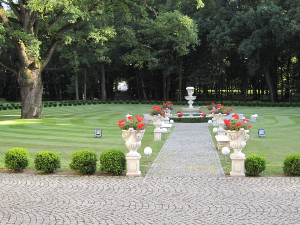 Vom Schlosshotel Hotel Pałac Izbicko