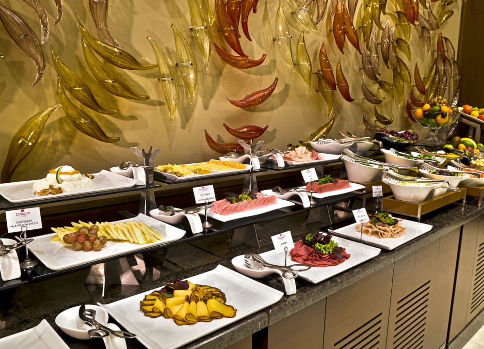 Breakfast Buffet Ramada Plaza Hotel Istanbul Tekstilkent