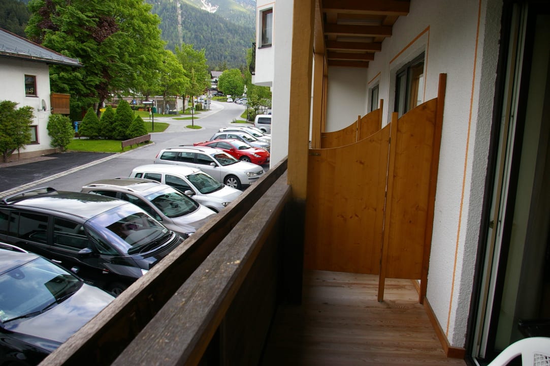 Blick Balkon rechts Zimmer Nr. 17 Hotel Seefelderhof