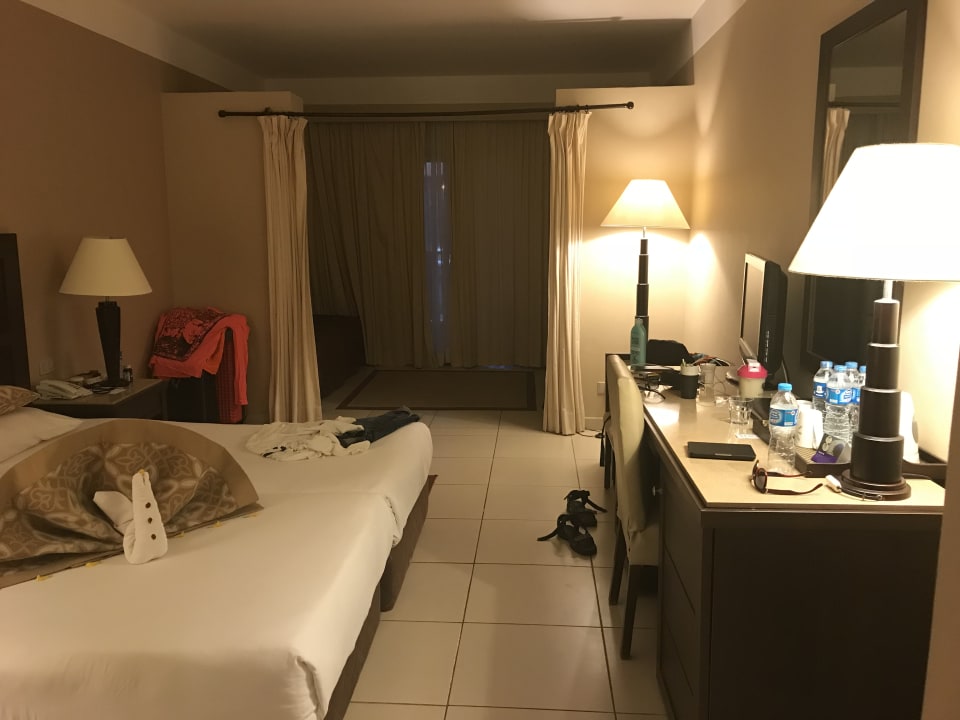 Zimmer Jaz Dar EL Madina