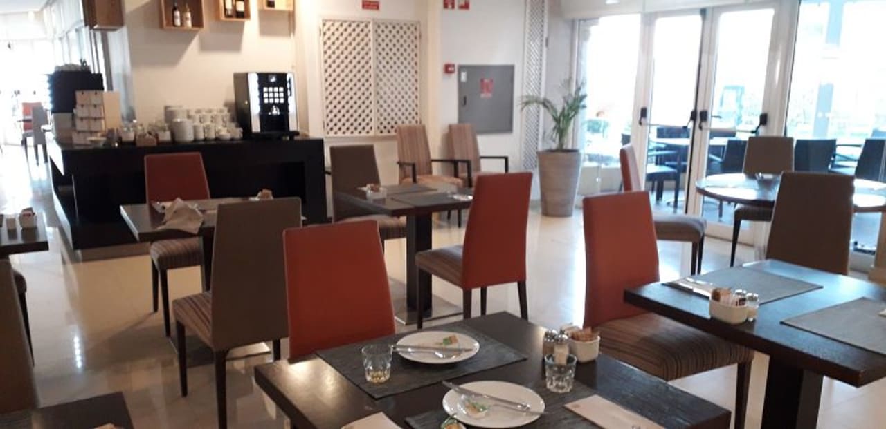 Gastro AP Oriental Beach - Adults Friendly
