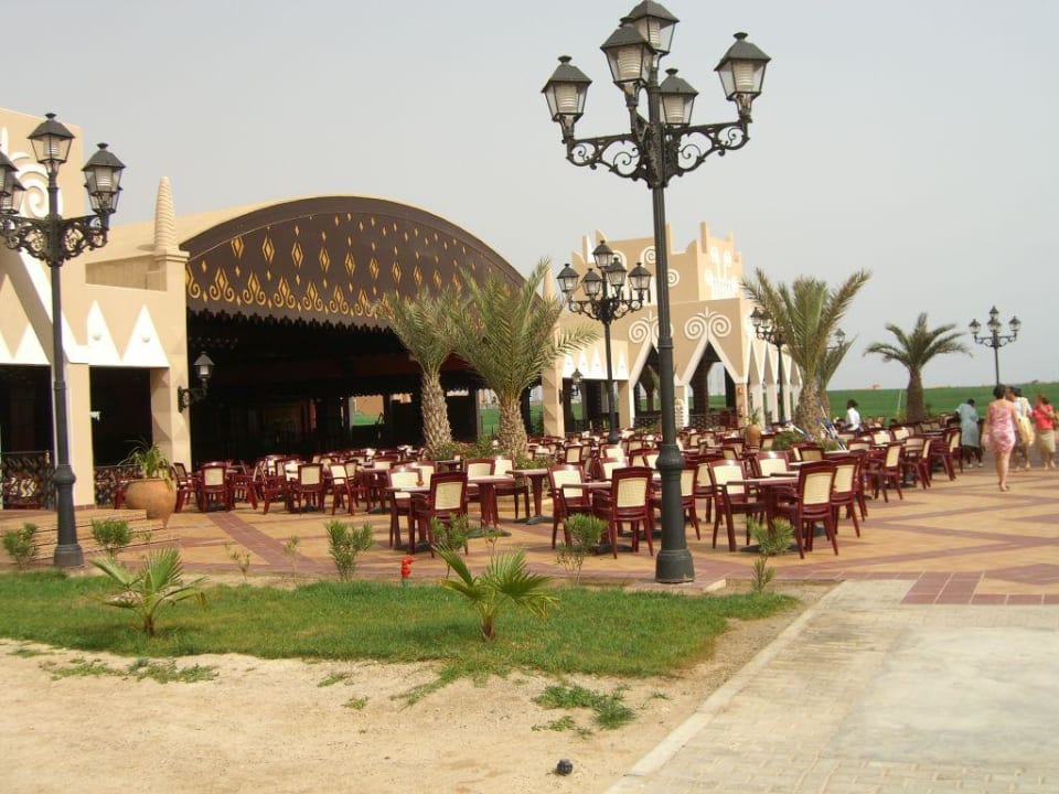 Showbühne am Vormittag Hotel Riu Funana