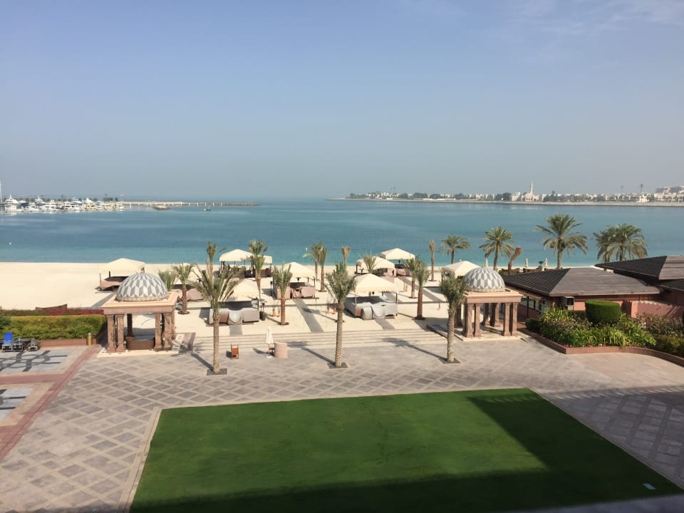 Strand Emirates Palace Mandarin Oriental