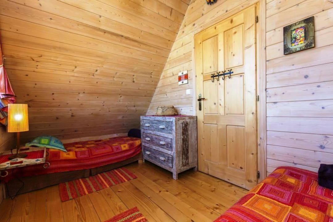 Domek etniczny - sypialnia mała Ferienhaus Tajgolka