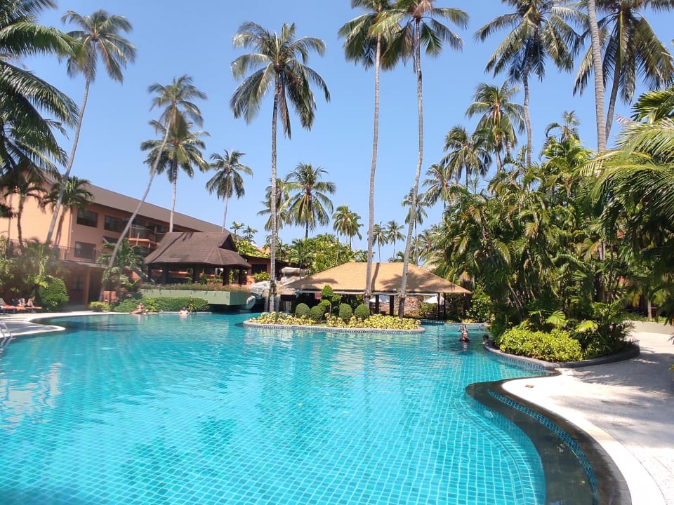 Pool Courtyard by Marriott Phuket, Patong Beach Resort
