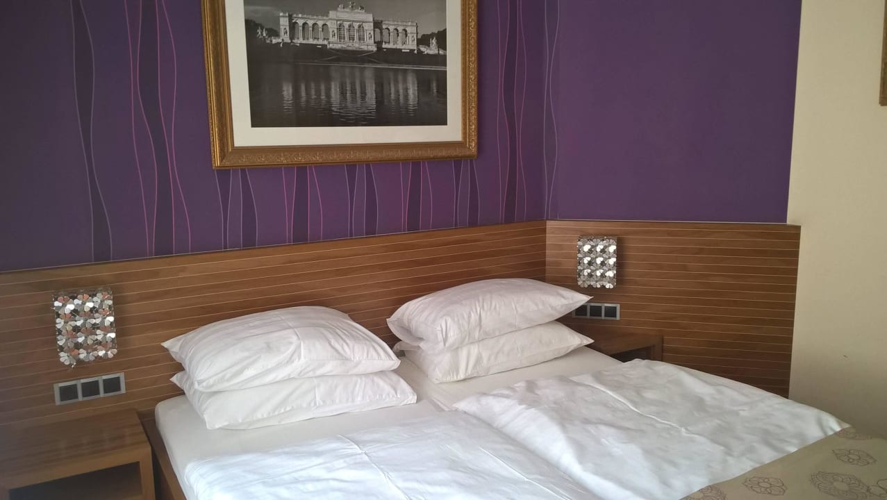 Breites Doppelbett Hotel Vienna