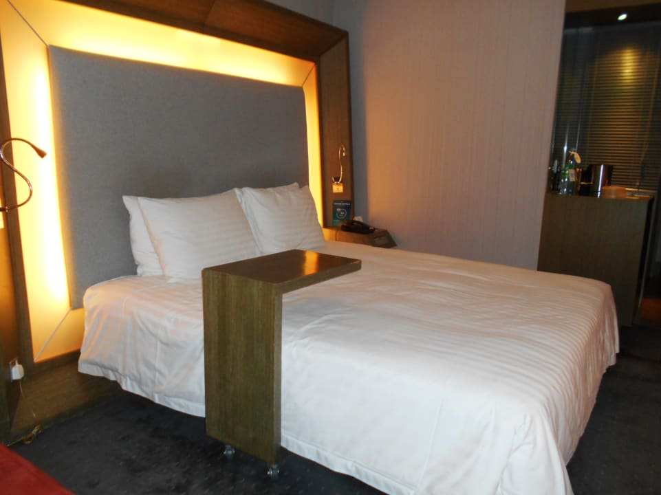 Zimmer Novotel Hong Kong Nathan Road Kowloon