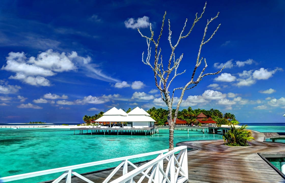 Overwater Restaurant Diamonds Thudufushi