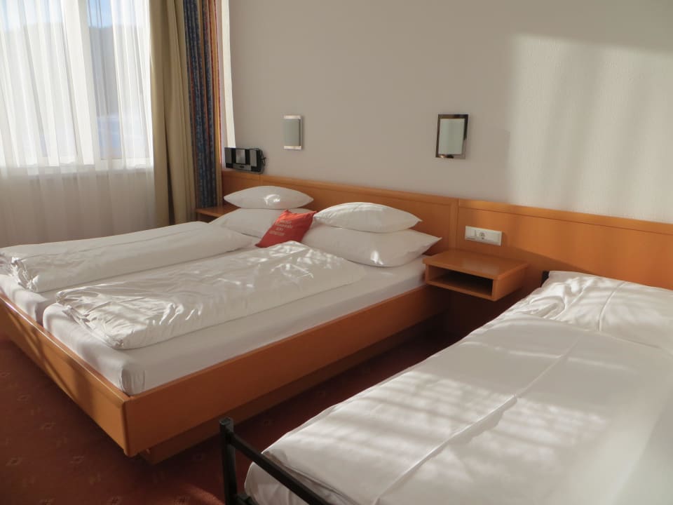 Doppelzimmer mit Zustellbett Hotel Alpengasthof Hochegger