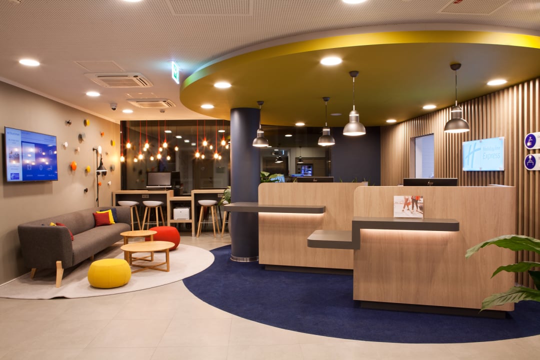 Lobby Holiday Inn Express Mülheim - Ruhr