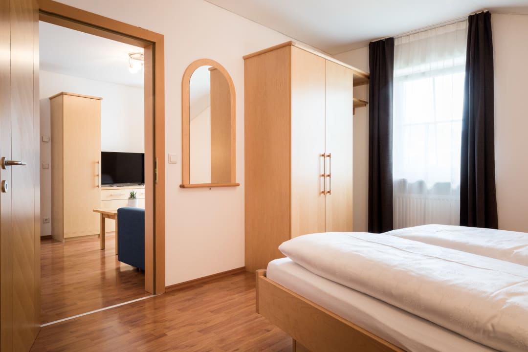 Zimmer Sankt Johann Suites & Apartments