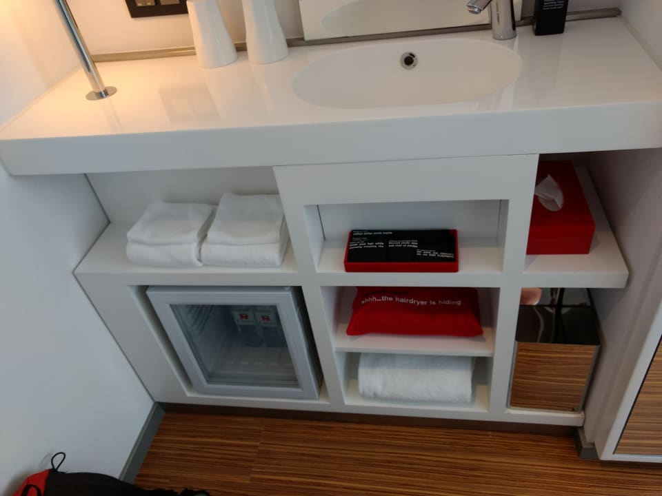 Zimmer citizenM Taipei North Gate Hotel
