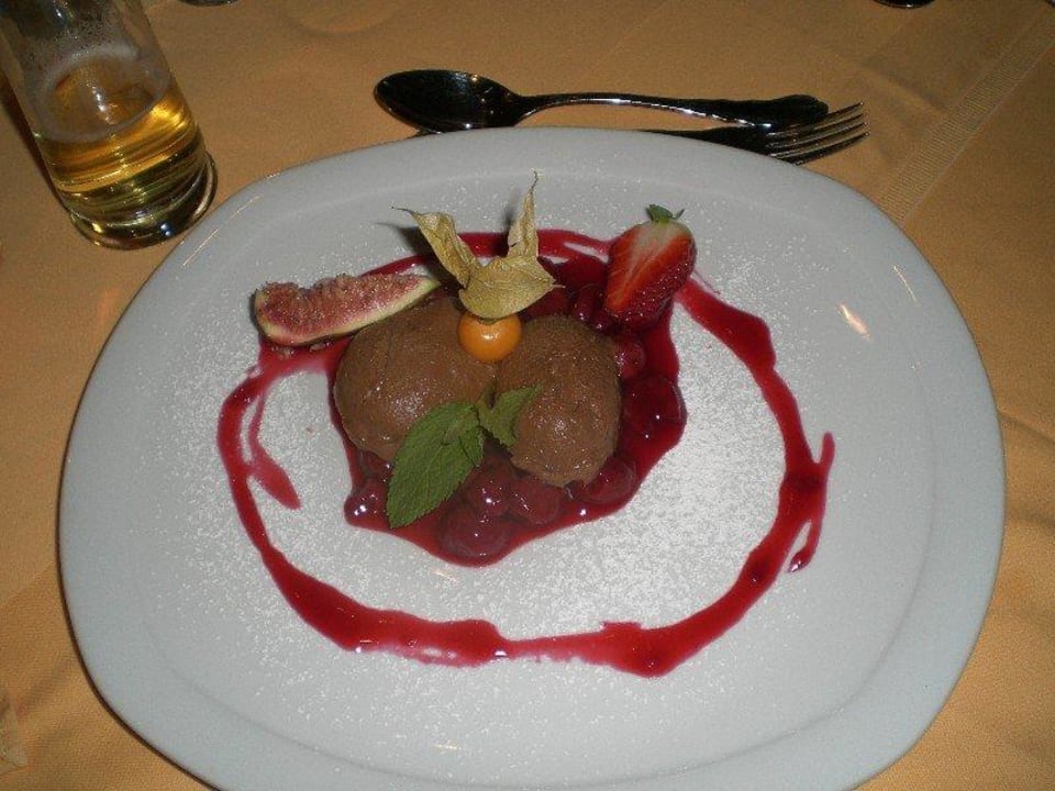 Eine der Nachspeisen ALPHAtauern Health Resort - ADULTS ONLY 15+