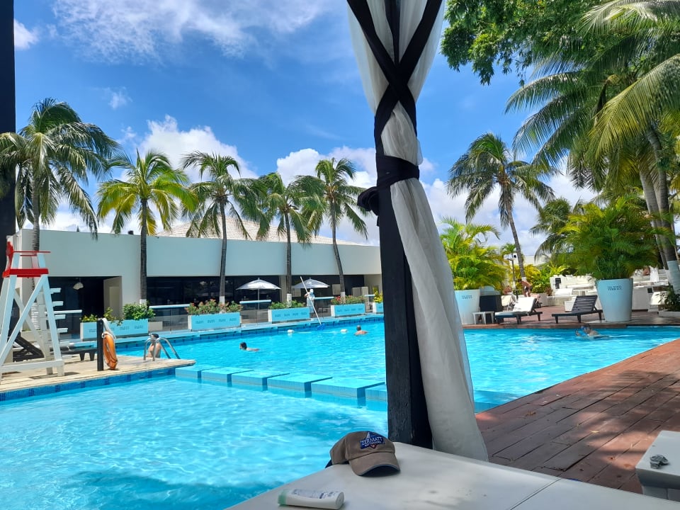 Pool Oh! Cancun The Urban Oasis & Beach Club