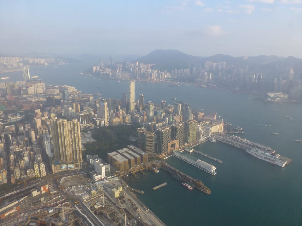 Aussicht vom Club Harbour Island Room Nr. 11519 Hotel The Ritz-Carlton Hongkong