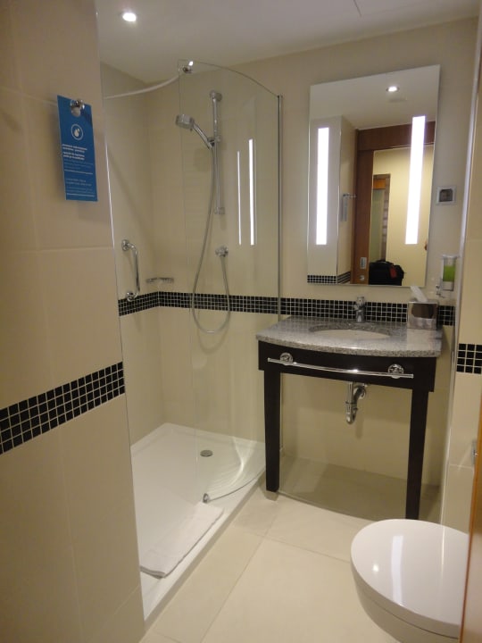 Zimmer Hampton By Hilton Gdańsk Airport