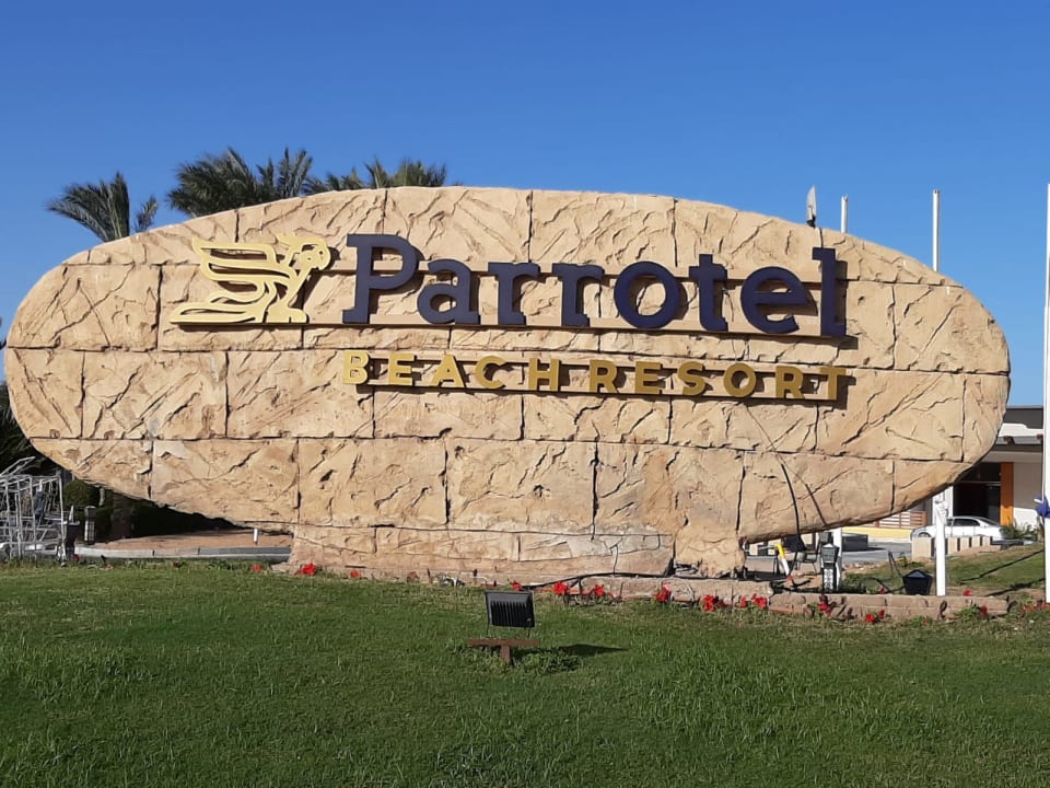 Außenansicht Parrotel Beach Resort