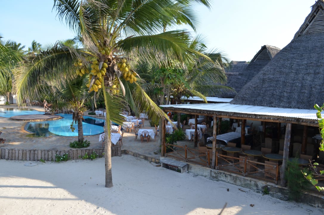 Blick auf die Anlage Sultan Sands Island Resort & Spa