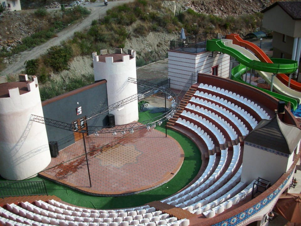 Showbühne NoxInn Club